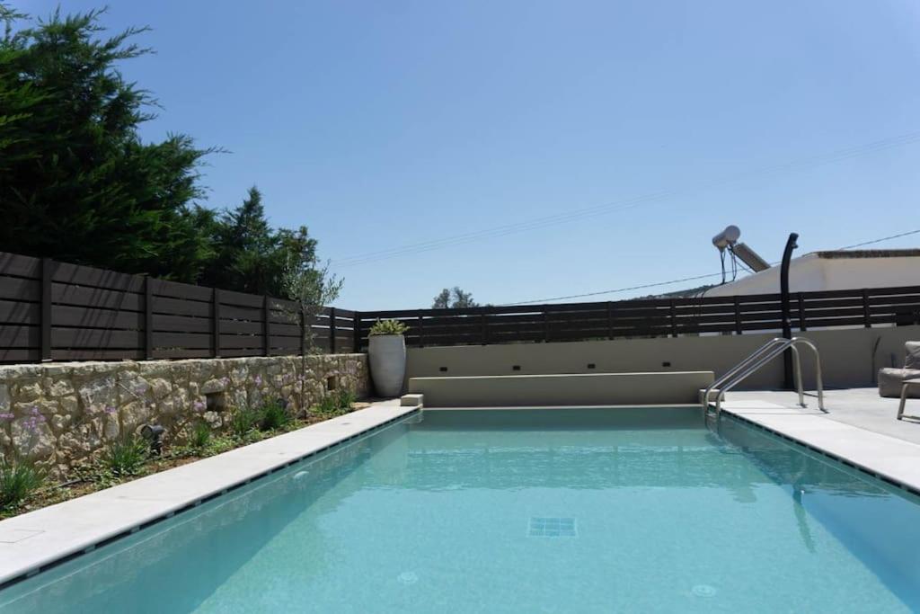 Casa Di Kapaka - New Villa In The Countryside Roupai المظهر الخارجي الصورة